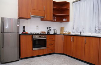 Photo 2 - Deluxe 3-bed Apartment With Swimming Pool