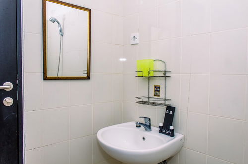 Photo 13 - Warm And Homey 1Br At Cervino Village Casablanca Apartment