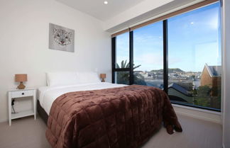 Photo 3 - 2 Bed Apt Heart of Ponsonby Gym