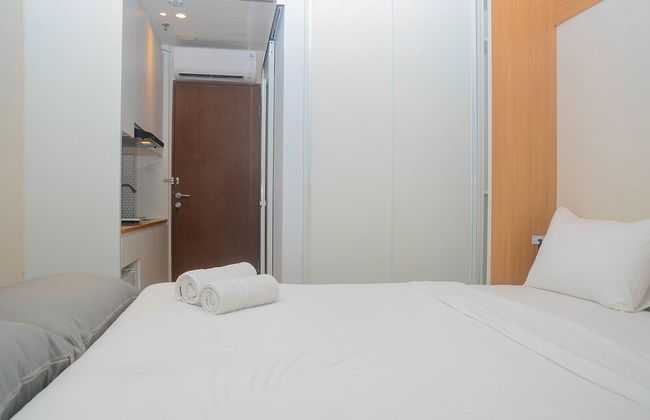 Best Studio Room with Wall Bed Tifolia Apartment - Foto 6