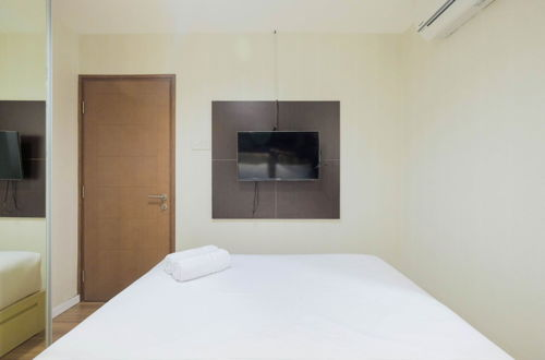 Foto 4 - Luxurious and Comfy 2BR Cinere Bellevue Suites Apartment