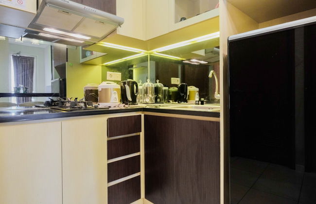 Luxurious and Comfy 2BR Cinere Bellevue Suites Apartment - Foto 9