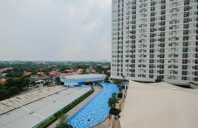 Luxurious and Comfy 2BR Cinere Bellevue Suites Apartment - Foto 15