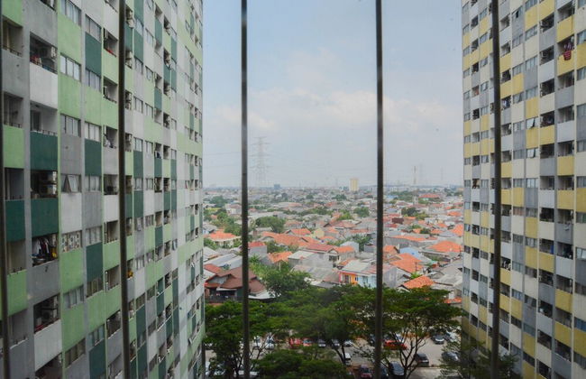 Cozy Room 1BR Gray Tower Sentra Timur Apartment - Foto 18