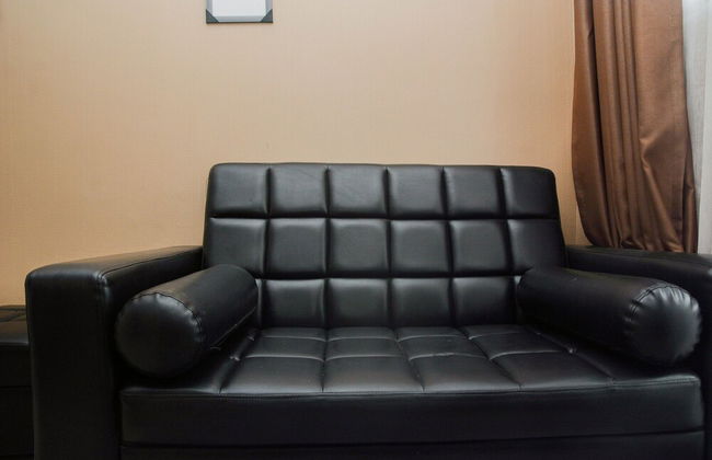 Cozy Room 1BR Gray Tower Sentra Timur Apartment - Foto 9