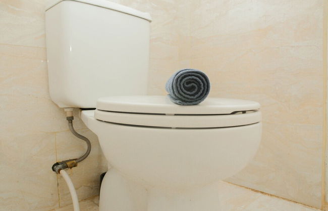 Cozy Room 1BR Gray Tower Sentra Timur Apartment - Foto 10