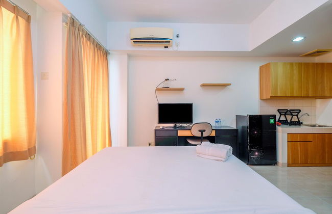 Simply And Comfort Living Studio Room At Margonda Residence 3 Apartment - Foto 9