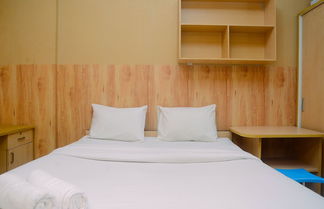 Foto 1 - Cozy Studio Apartment at Margonda Residence 2 near Universitas Indonesia