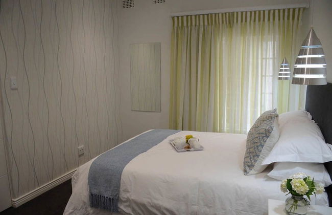 Touch of Class Villas - Photo 8