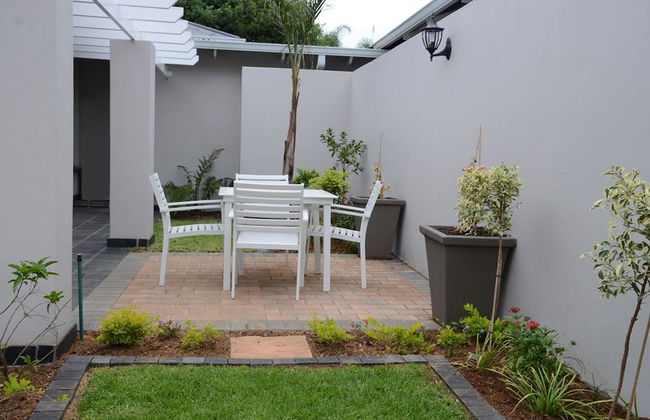 Touch of Class Villas - Photo 43