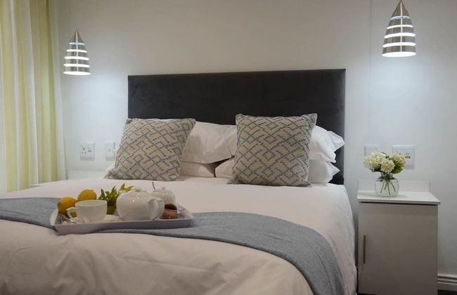 Touch of Class Villas - Photo 3