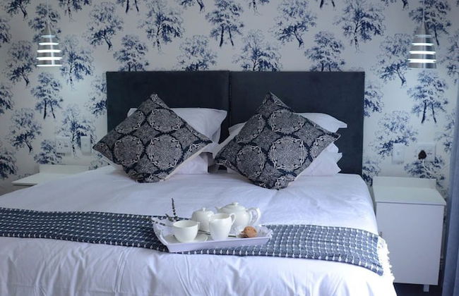 Touch of Class Villas - Photo 13