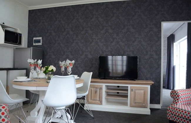Touch of Class Villas - Photo 27