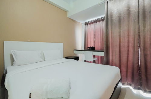 Foto 1 - Simply Furnished Studio @ Grand Dhika City Apartment