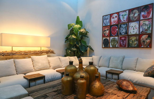 Den Pasar Nasog Villa - Photo 9