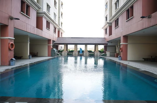 Photo 15 - Comfy 3BR Apartment at Mediterania Gajah Mada