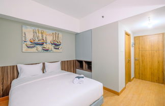 Photo 2 - Comfortable Pool View Studio Room At Gateway Park Lrt City Bekasi Apartment