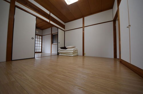 Photo 2 - Tarbo's House Surugamachi : Near JR Nara Station 10ppl