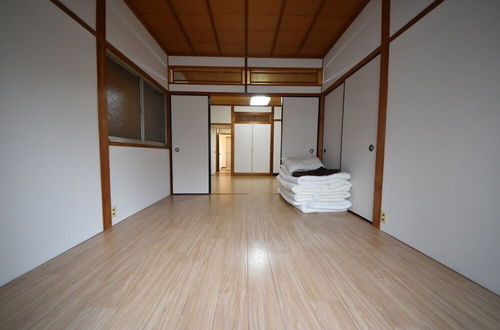 Photo 8 - Tarbo's House Surugamachi : Near JR Nara Station 10ppl