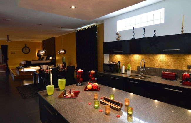 Deluxe Holiday Home in Welkenraedt with Hot Tub & Steam Shower - Foto 10