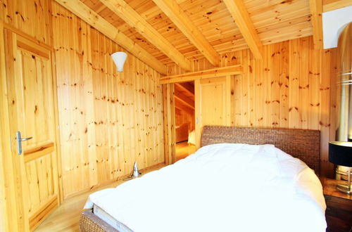 Foto 4 - Chalet in Heremence With Sauna,ski ,whirlpool