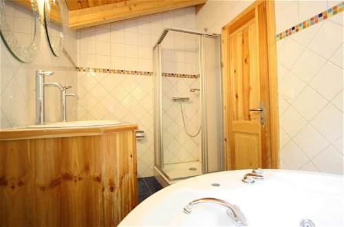 Photo 11 - Chalet in Heremence With Sauna,ski ,whirlpool