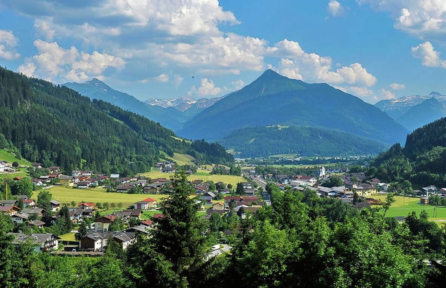 Lush Holiday Home in Hüttau near Ski Area - Foto 17