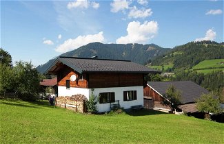 Photo 1 - Lush Holiday Home in Hüttau near Ski Area