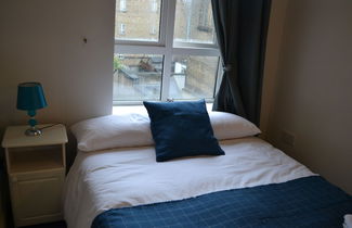 Photo 2 - Jervis Place Apartment