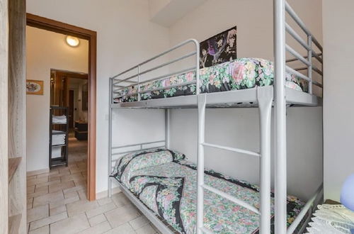 Photo 8 - Spacious and Cozy, 6+3 Beds, Free Wifi, Near Eur