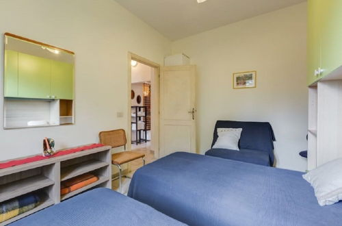 Photo 6 - Spacious and Cozy, 6+3 Beds, Free Wifi, Near Eur