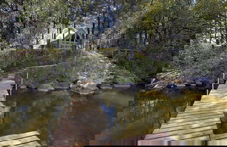 Foto 1 - Lakefront Hideaway