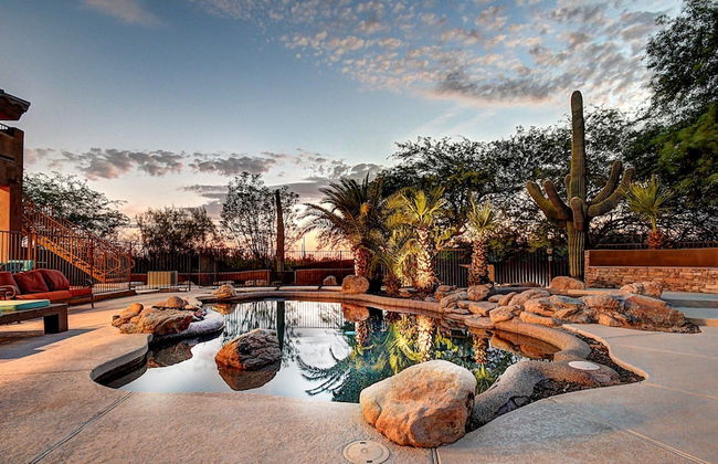 Custom Home! 2+ Acres True Indoor-outdoor Living! - Foto 47