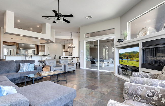 Custom Home! 2+ Acres True Indoor-outdoor Living! - Foto 28
