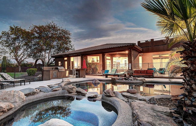 Custom Home! 2+ Acres True Indoor-outdoor Living! - Foto 48