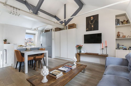 Foto 12 - Stylish 2 bed Battersea Home Located Just Across From the Famous Battersea Park