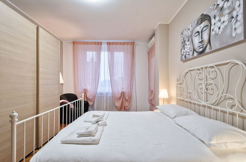 Photo 2 - Borgo Dora Balcony Flat