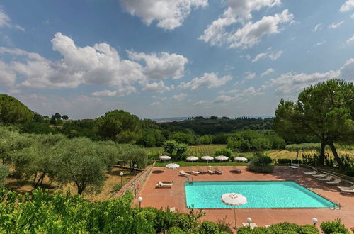 Photo 22 - Holiday Home Near Sienna in the Hills, Swimming Pool and Garden