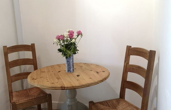 Charming 1-bedroom Apartment Near South Downs - Foto 8