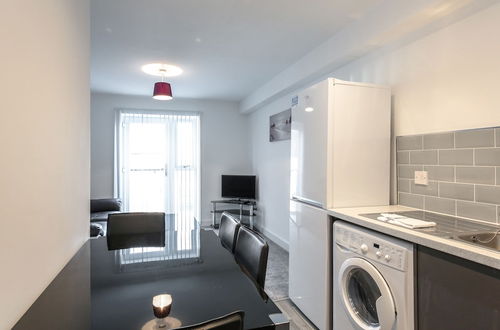 Photo 15 - Approved Serviced Apartments Liverpool