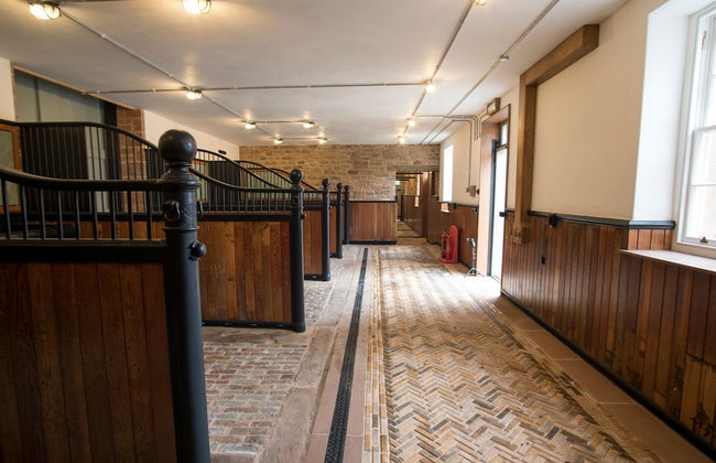 Accessible Apartment in a Newly Converted Victorian Stables - Foto 3