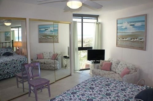 Photo 6 - Direct Oceanfront, Upgraded, 3 BR, Large Balcony - Anastasia 407