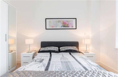 Foto 2 - Battersea Reach Luxury Apartments