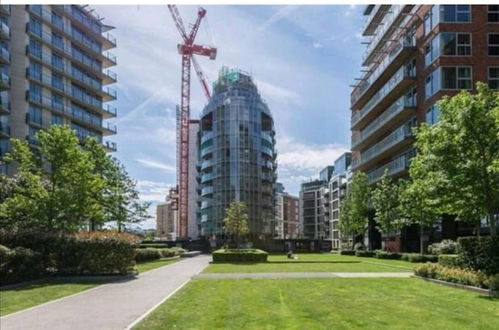 Foto 13 - Battersea Reach Luxury Apartments