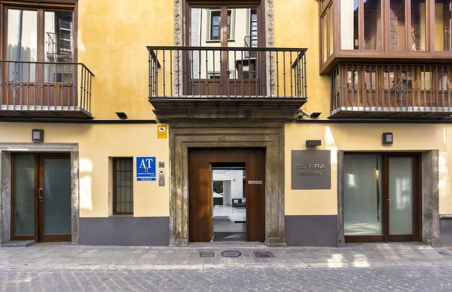 Elvira Suites Apartamentos - Foto 64