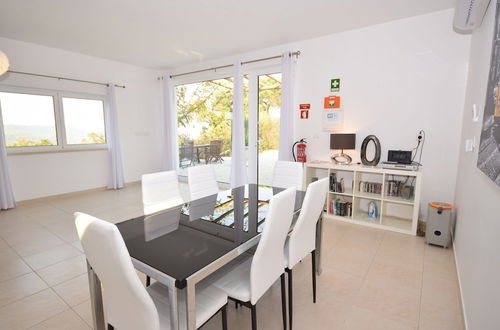 Photo 10 - Perfect Villa in Alcobaca With Pool, Terrace, Garden & Tourist Attractions