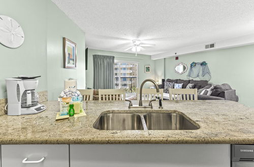 Photo 17 - Tradewinds Condos by Hosteeva