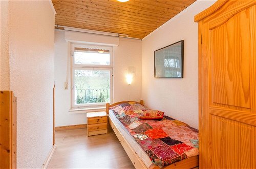 Photo 10 - Spacious Group Home near Winterberg & Willingen with Private Garden