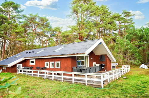 Photo 18 - 8 Person Holiday Home in Nexo