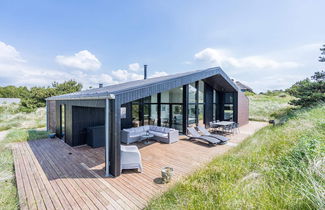 Photo 1 - 6 Person Holiday Home in Henne